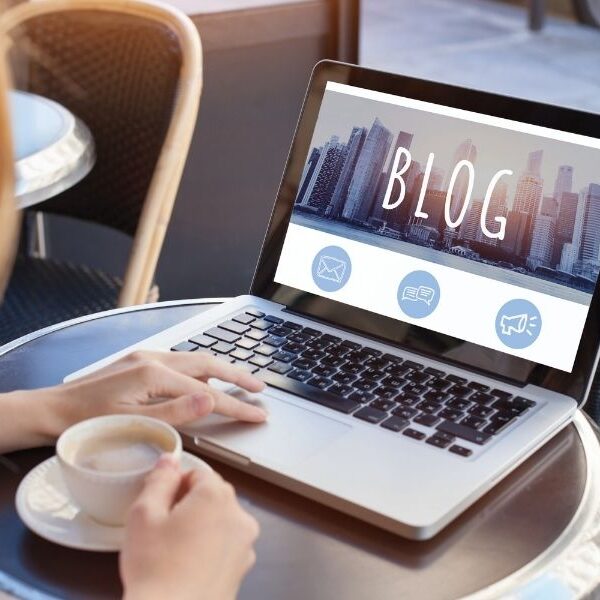 Advantages of Blogging for Small Businesses